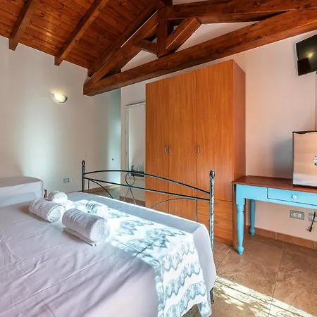 Val Paraiso - Unforgettable Holiday Affittacamere